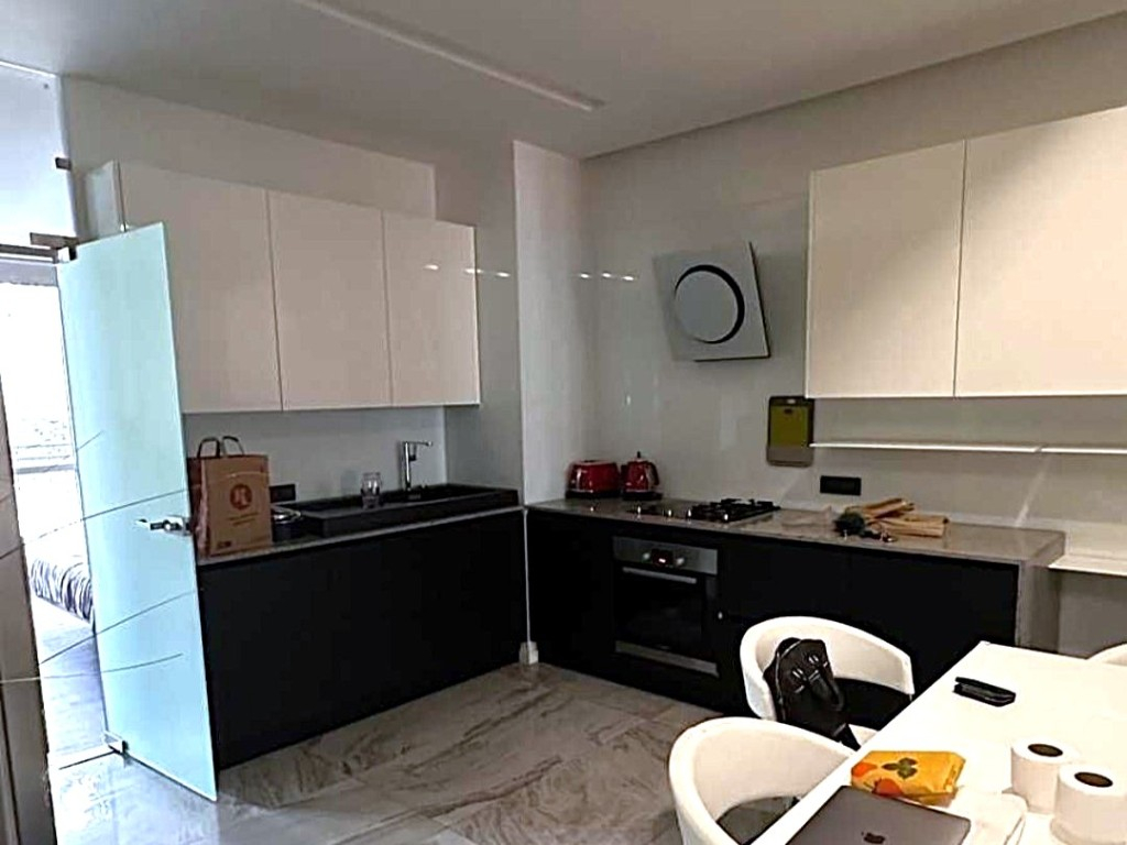 продажа трехкомнатной квартиры номер A-173246 в Приморском районе, фото номер 14